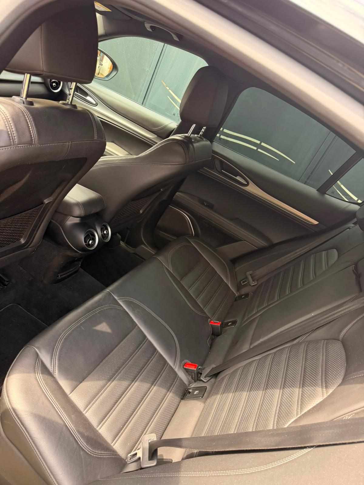 alfa-romeo-stelvio-2-2-jtdm-q4-2019-diesel-2143cc