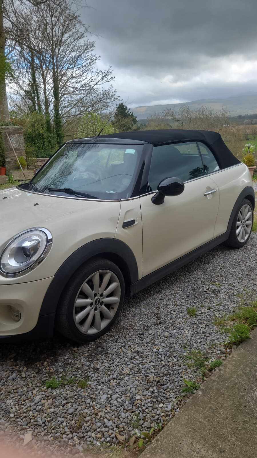 mini-cabrio-d-2-0-2018-diesel-1496cc