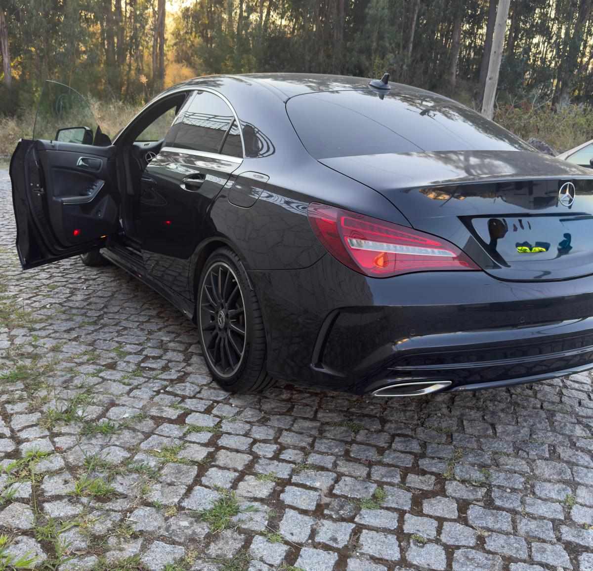 mercedes-benz-cla-200-cdi-4matic-2019-diesel-2143cc