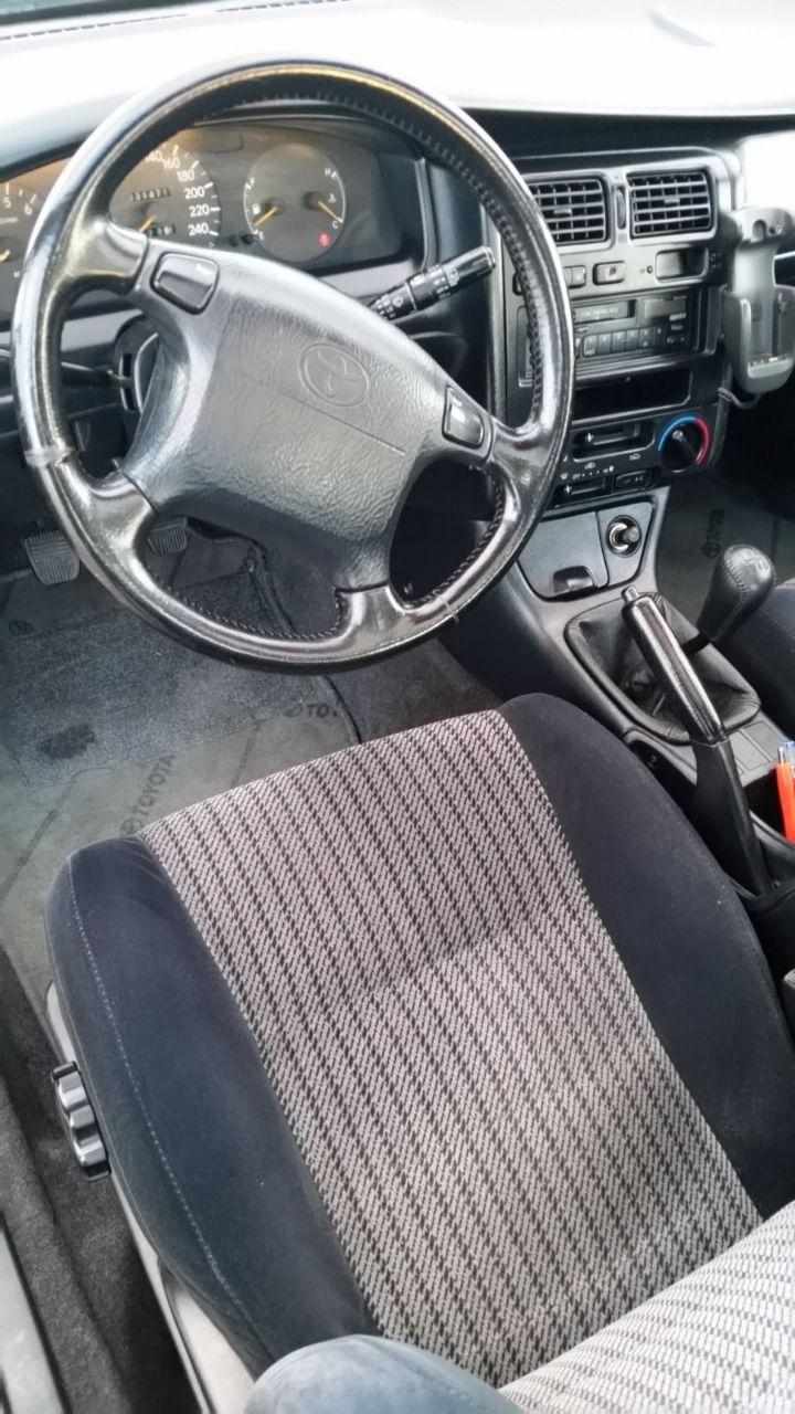toyota-carina-e-2-0-1995-gasolina-1998cc