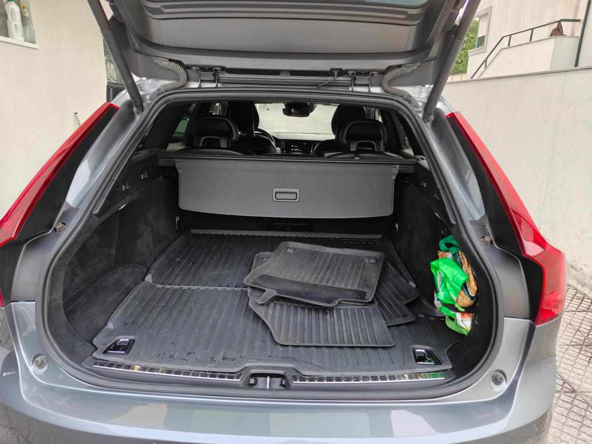 volvo-v90-2-0-d4-2018-diesel-1969cc