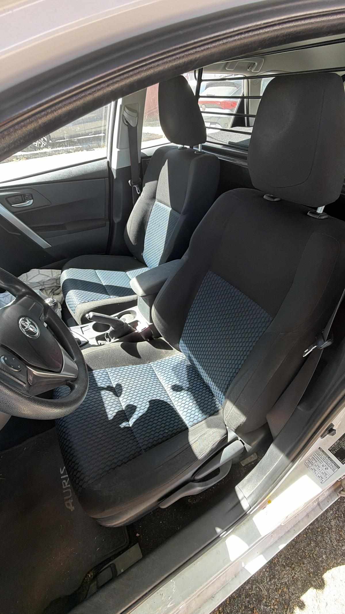 toyota-auris-1-4-d-4d-2014-diesel-1364cc
