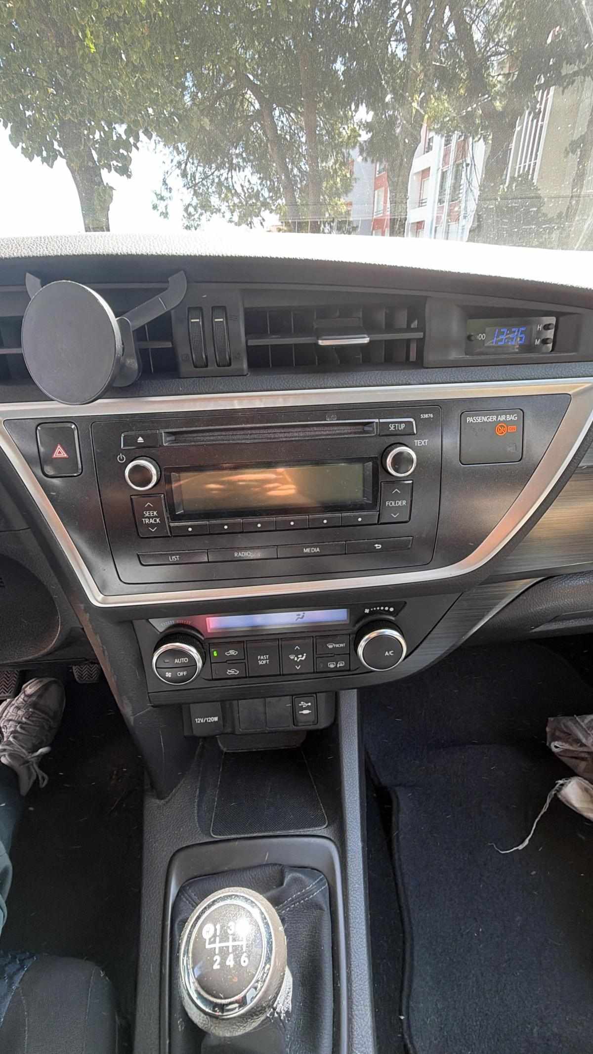 toyota-auris-1-4-d-4d-2014-diesel-1364cc