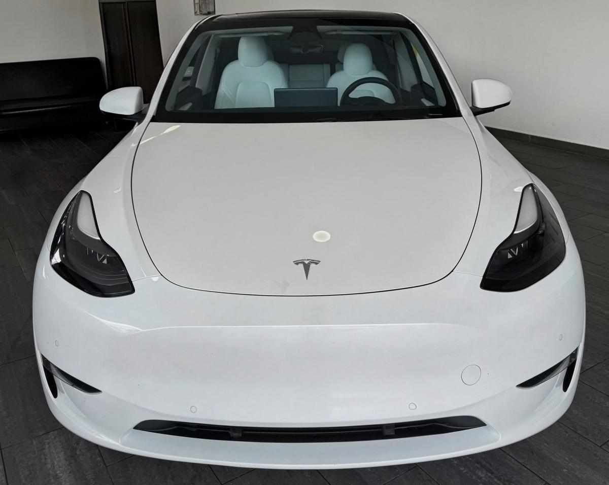 tesla-model-y-long-range-rwd-2022-eletrico