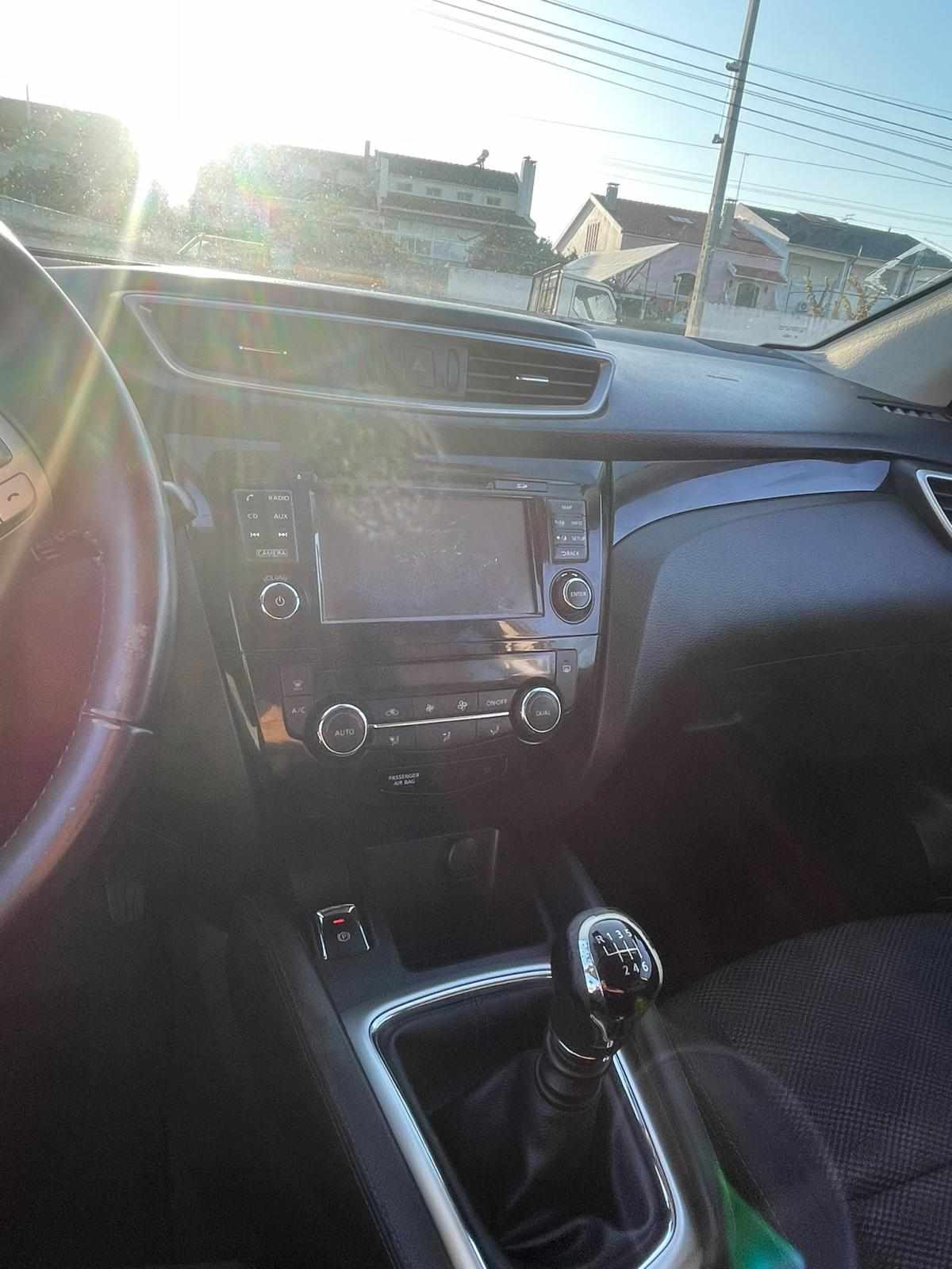 nissan-qashqai-2-0-dci-awd-2008-diesel-1995cc