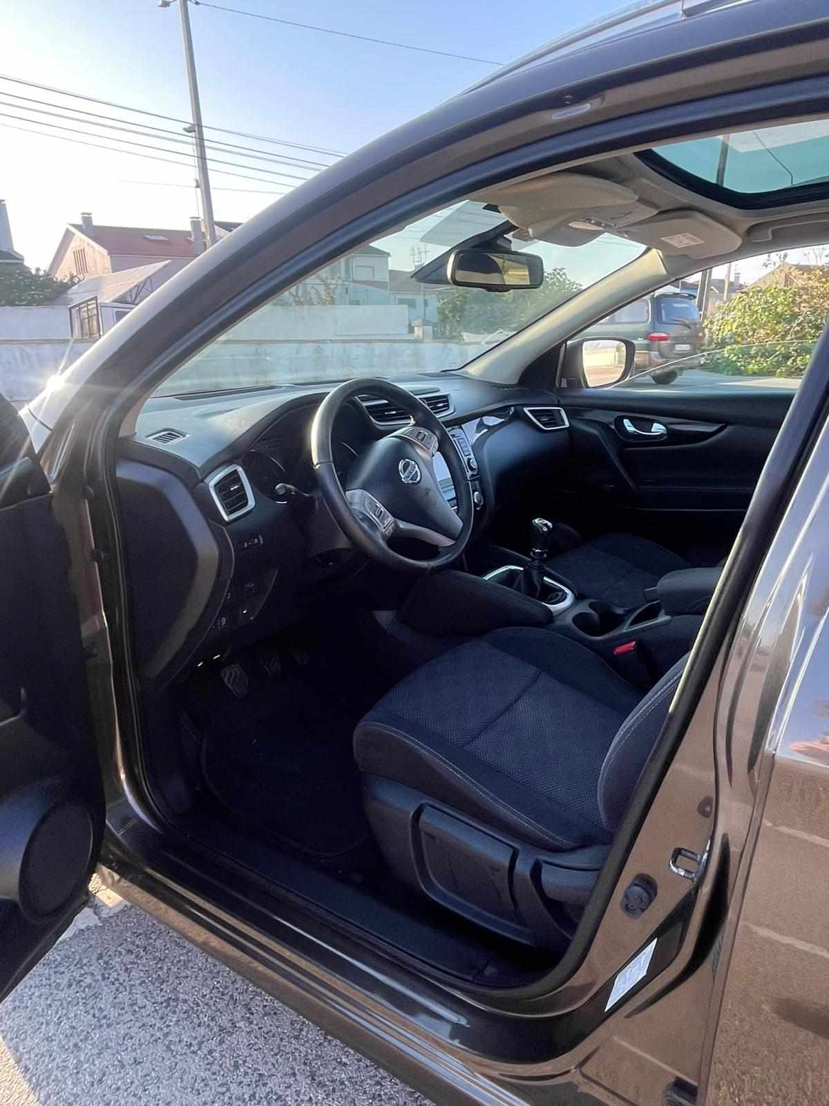 nissan-qashqai-2-0-dci-awd-2008-diesel-1995cc