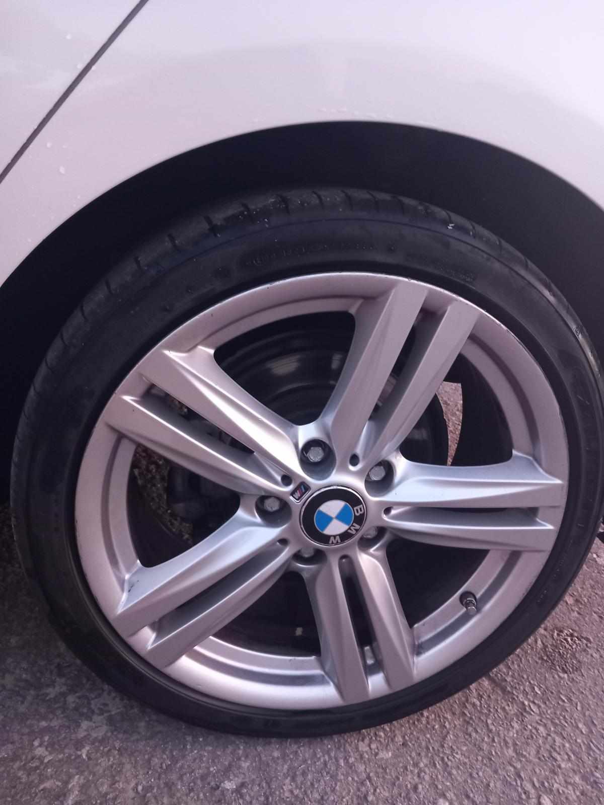 bmw-serie-1-118d-2015-diesel-1995cc