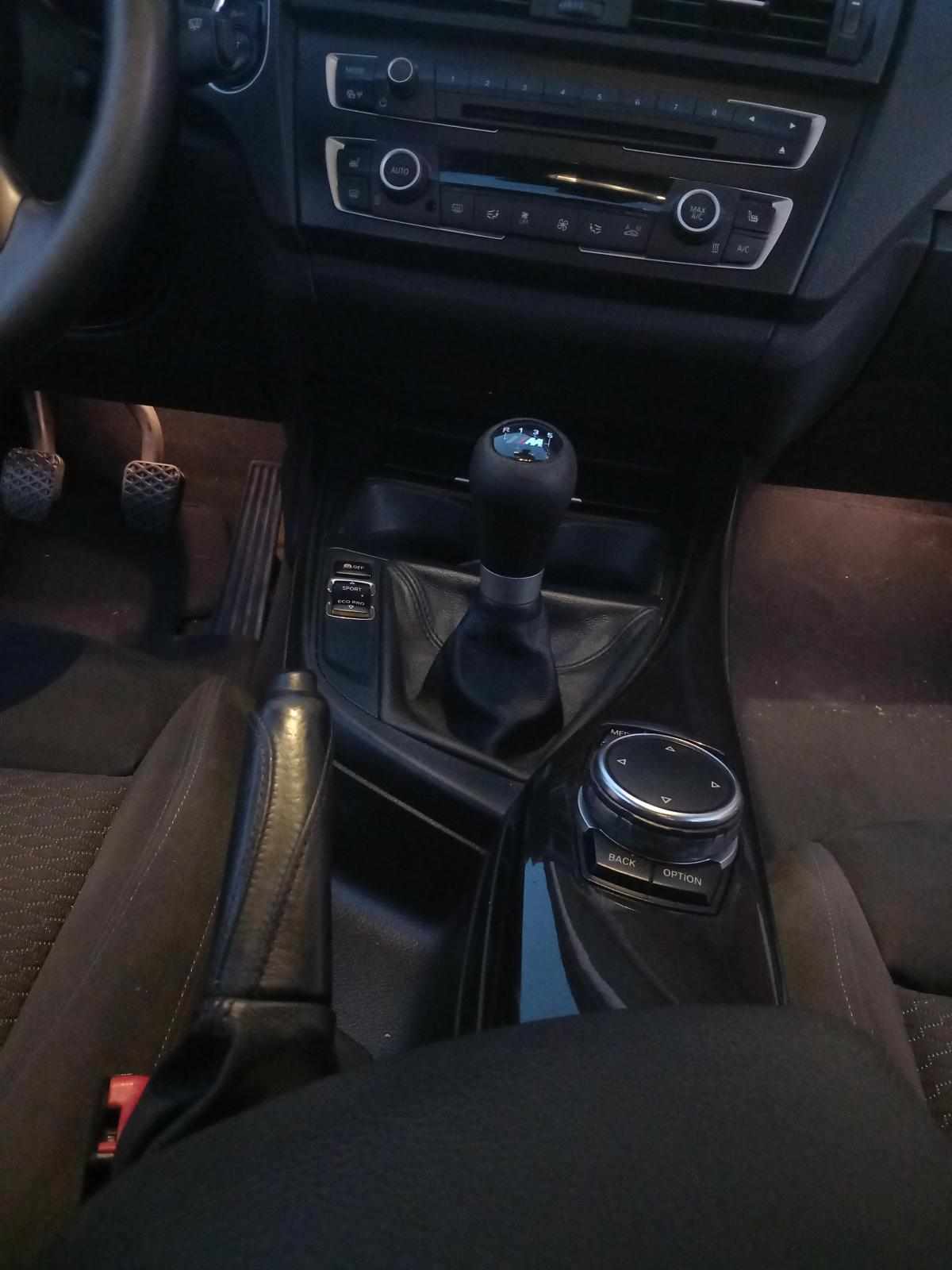 bmw-serie-1-118d-2015-diesel-1995cc