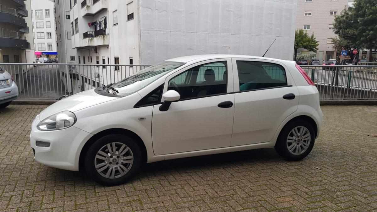 fiat-punto-1-3-multijet-1-2-2018-diesel-1248cc