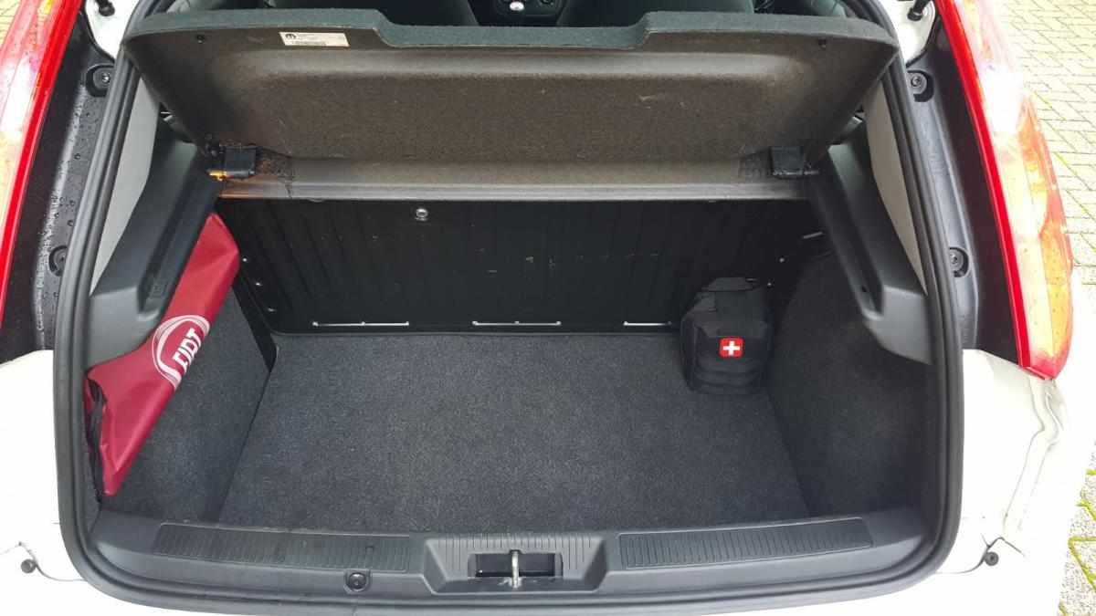 fiat-punto-1-3-multijet-1-2-2018-diesel-1248cc