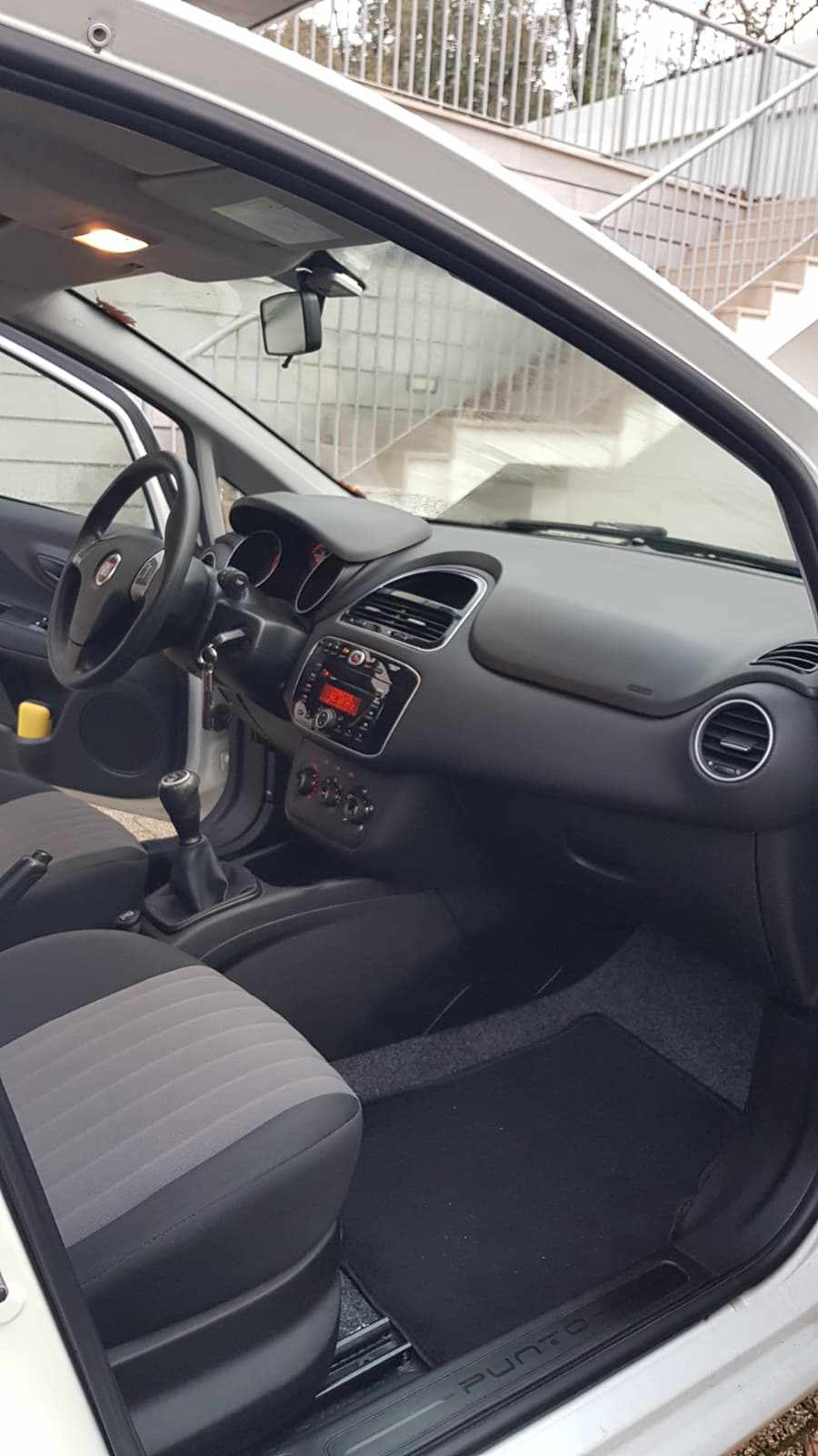 fiat-punto-1-3-multijet-1-2-2018-diesel-1248cc