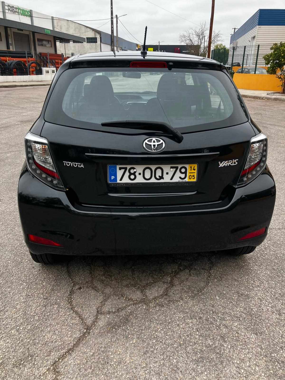 toyota-yaris-1-4-d-4d-2014-diesel-1364cc