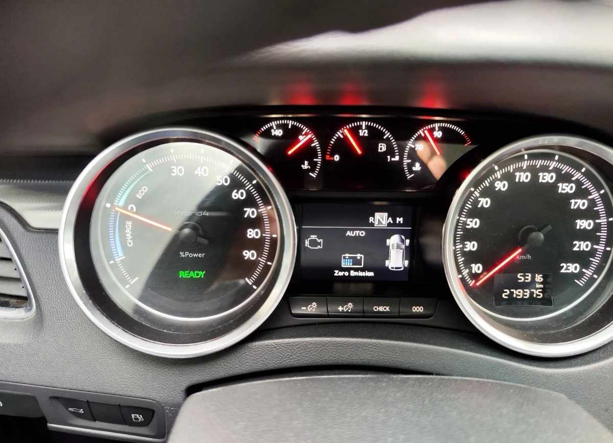 peugeot-508-rxh-2-0-hybrid4-2014-diesel-1997cc