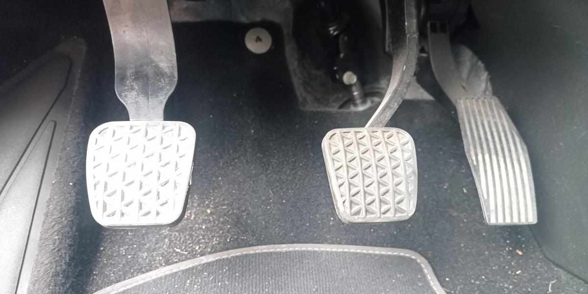 opel-astra-1-6-turbo-2017-gasolina-1598cc