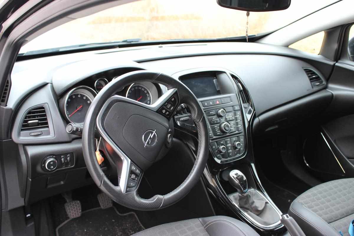 opel-astra-1-6-turbo-2017-gasolina-1598cc