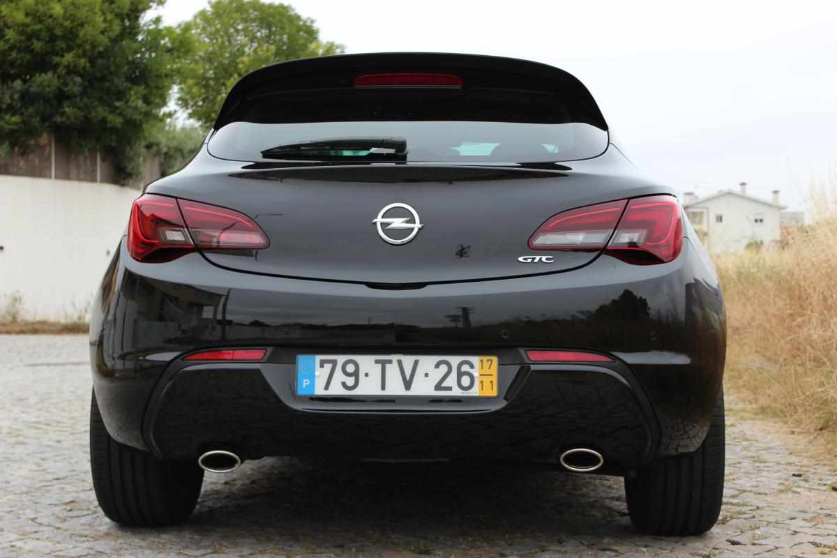 opel-astra-1-6-turbo-2017-gasolina-1598cc