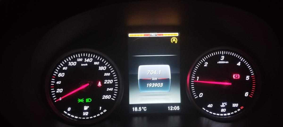 mercedes-benz-classe-c-c-200-d-2015-diesel-1598cc