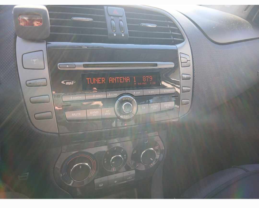fiat-bravo-1-6-multijet-2010-diesel-1598cc