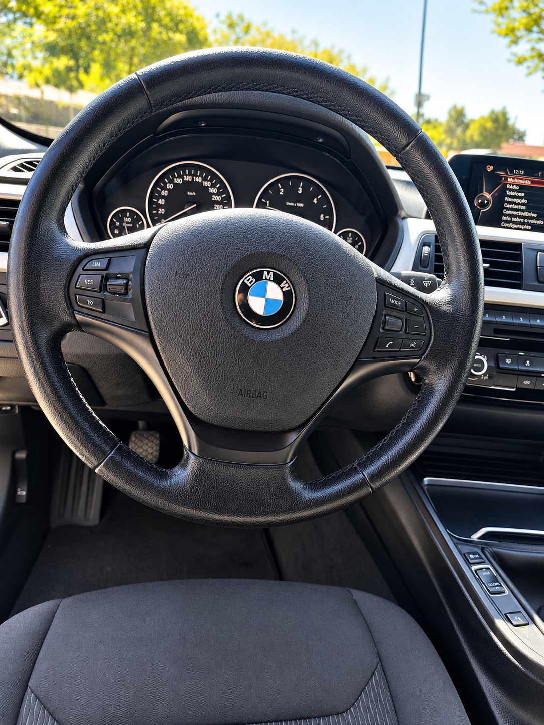 bmw-serie-3-316d-2-0-2015-diesel-1995cc