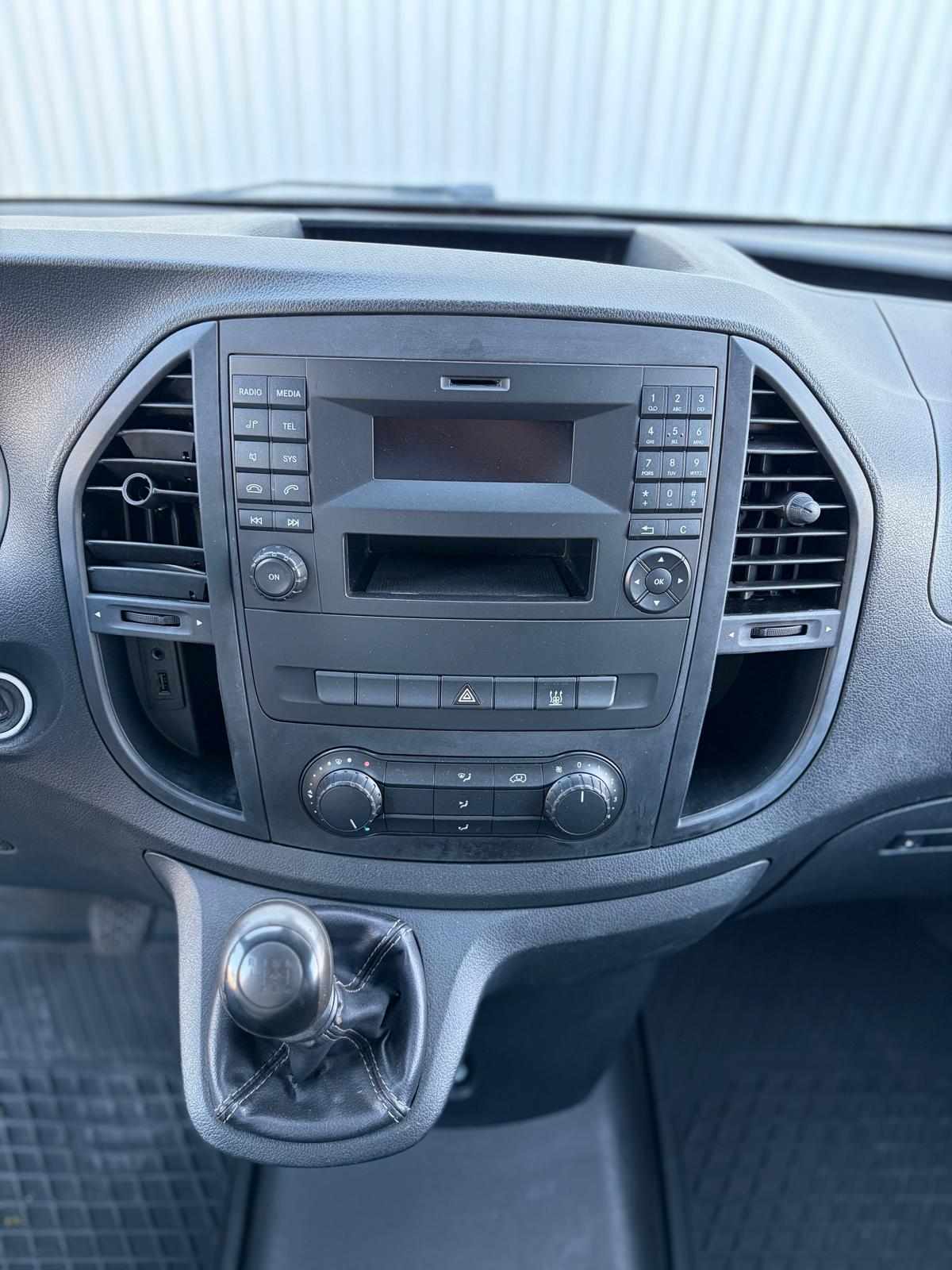 mercedes-benz-vito-111-cdi-2017-diesel-1598cc