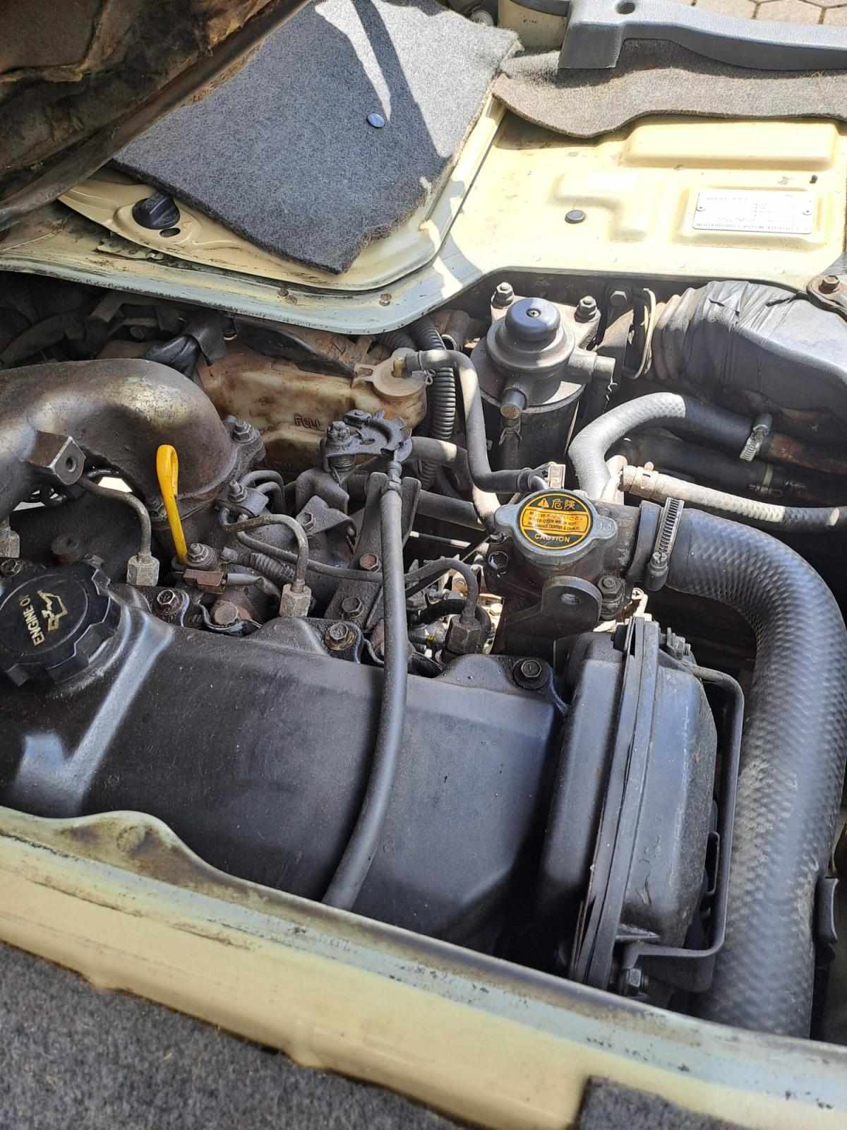 toyota-hiace-2-4-78cv-1992-diesel-2446cc