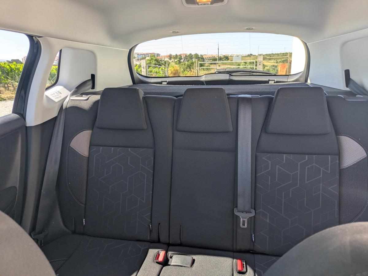 peugeot-2008-1-6-e-hdi-2015-diesel-1560cc