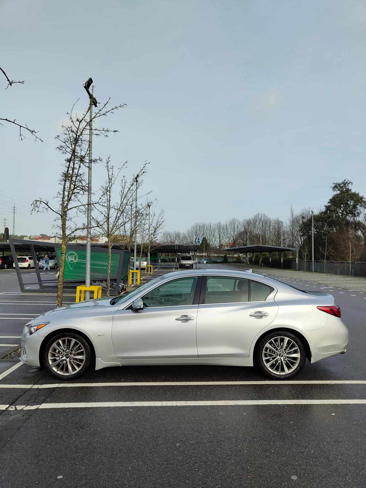 infiniti-q50-3-0-v6-awd-2018-gasolina-2997cc