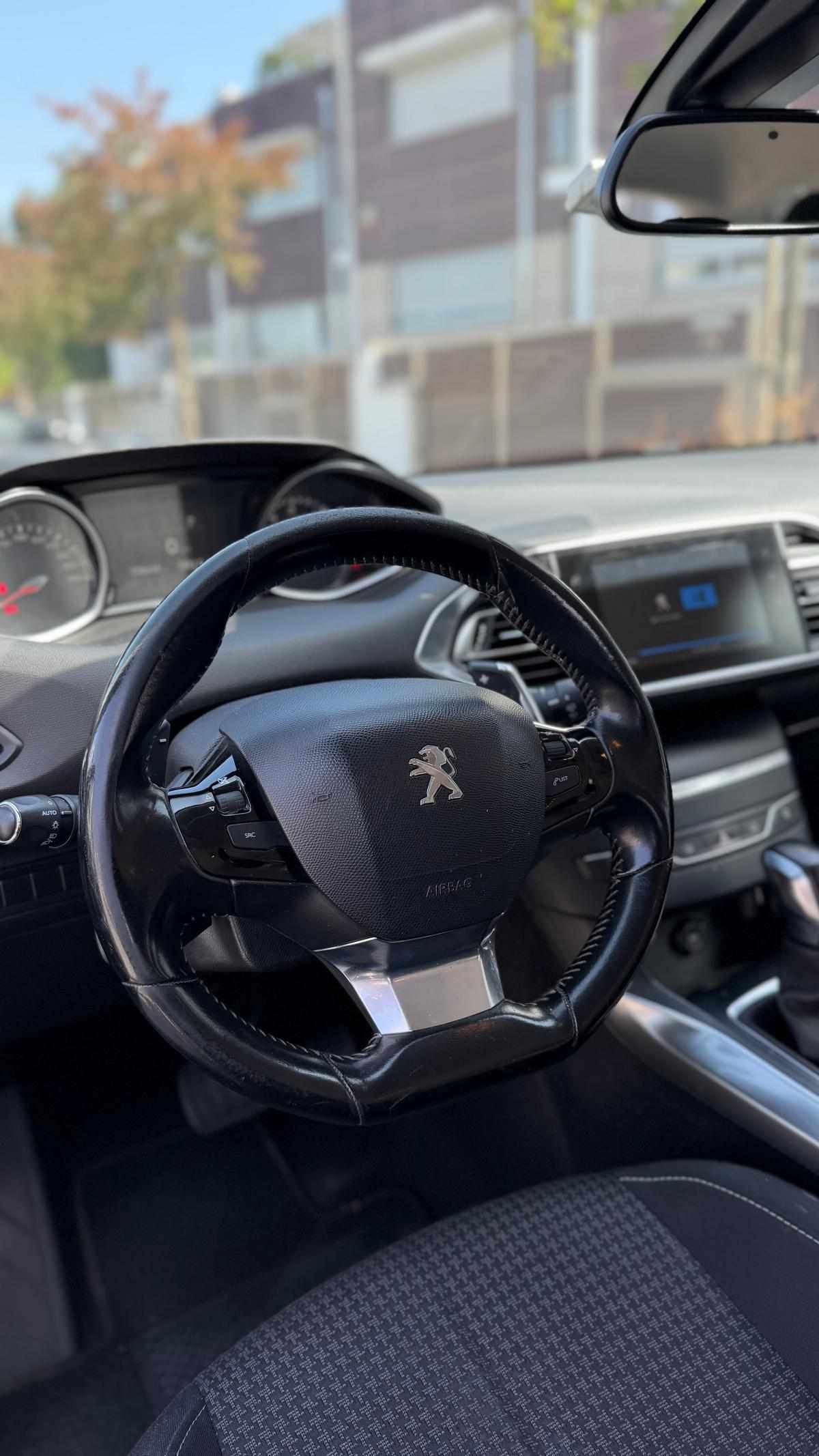 peugeot-308-sw-1-6-hdi-2019-diesel-1560cc