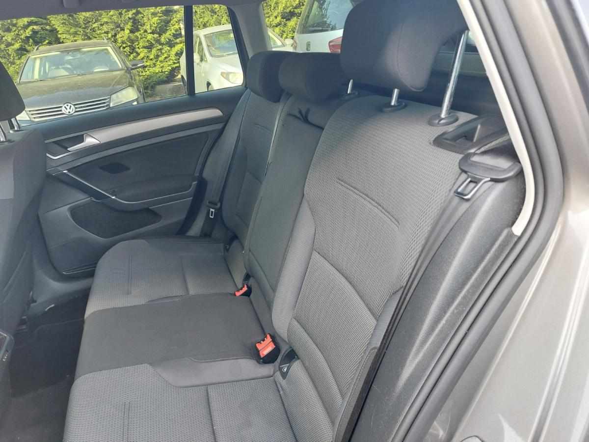 volkswagen-golf-1-6-tdi-bluemotion-2016-diesel-1598cc