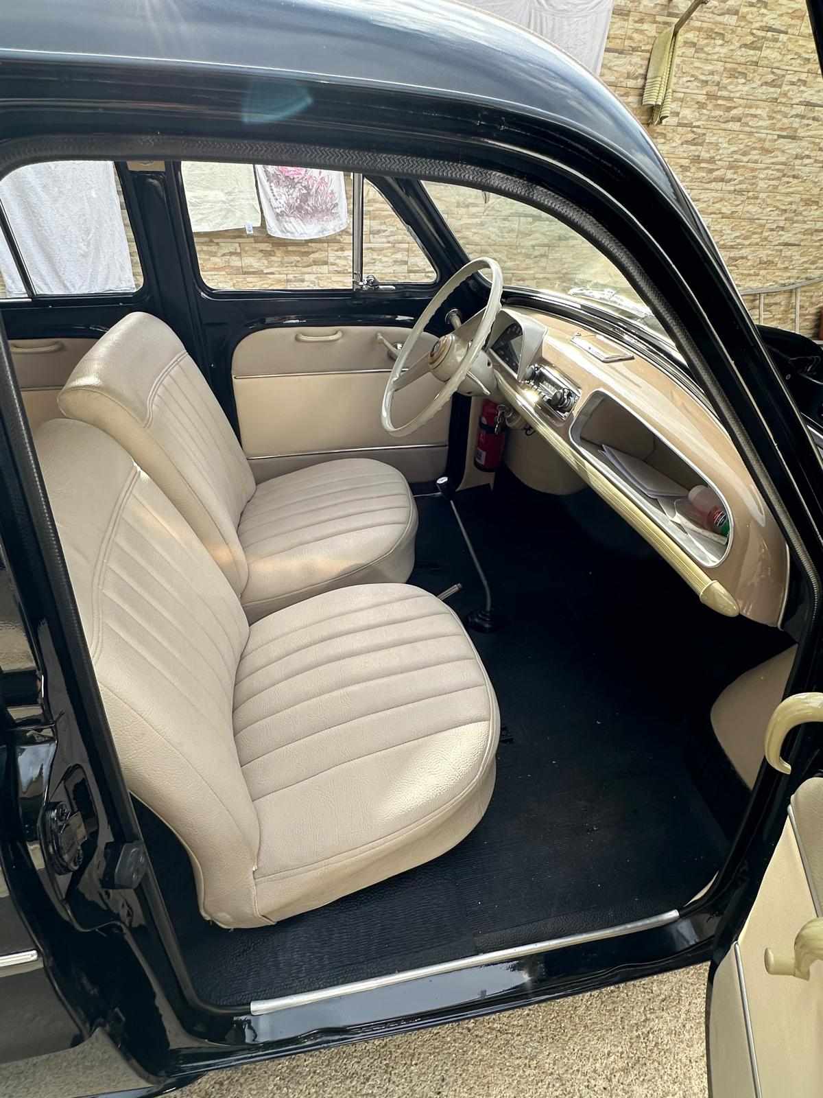 renault-dauphine-1958-gasolina-900cc