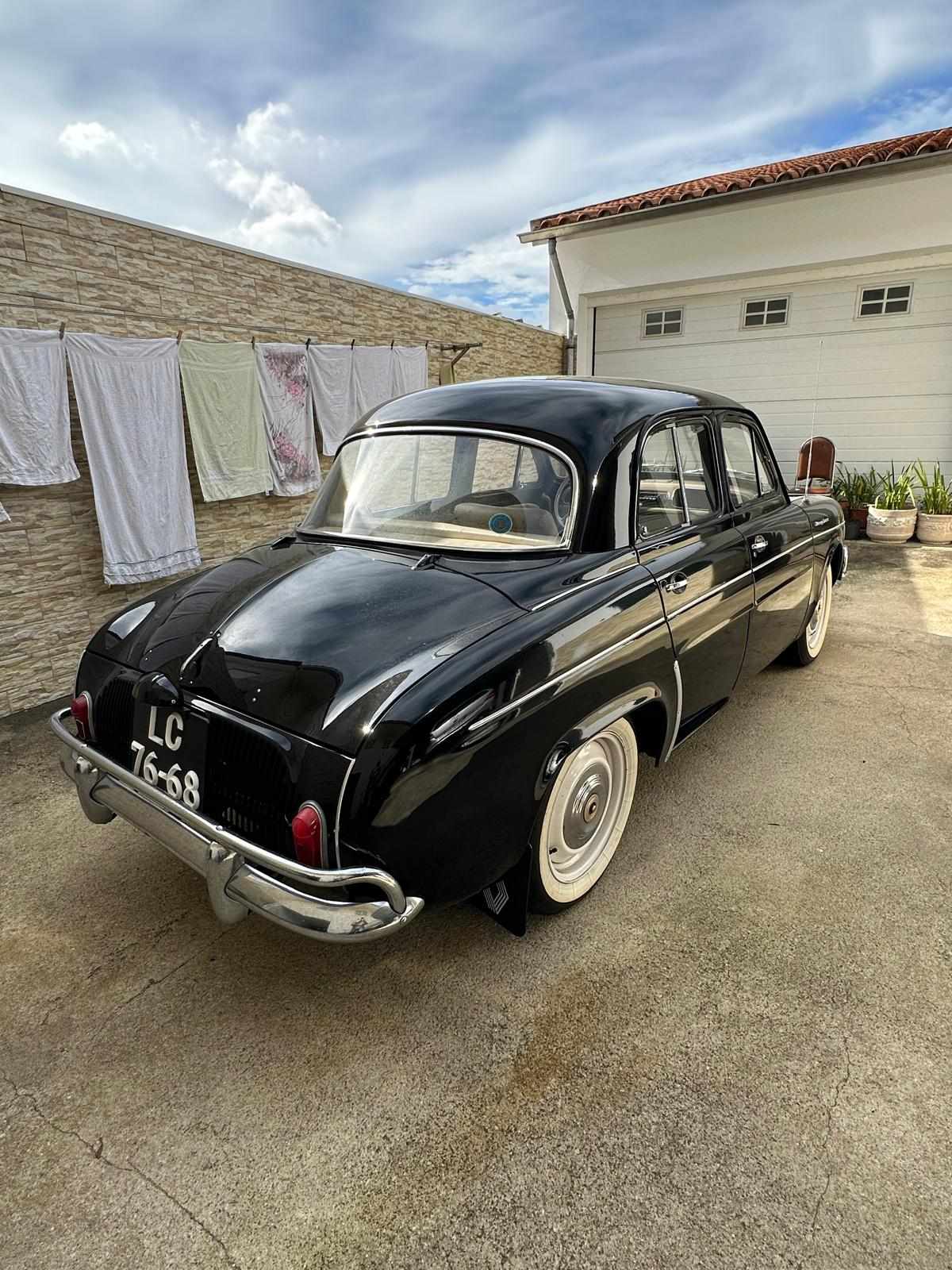 renault-dauphine-1958-gasolina-900cc
