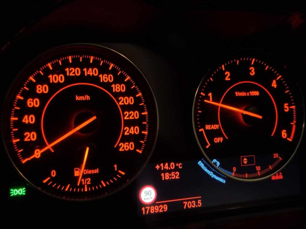 bmw-serie-1-118d-2012-diesel-1995cc