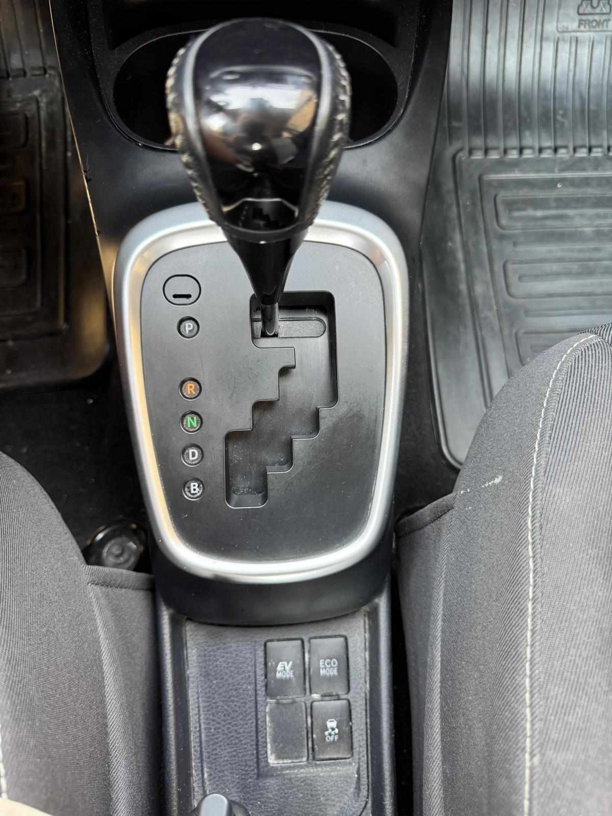toyota-yaris-hybrid-1-5-vvt-i-2017-gasolina-1497cc