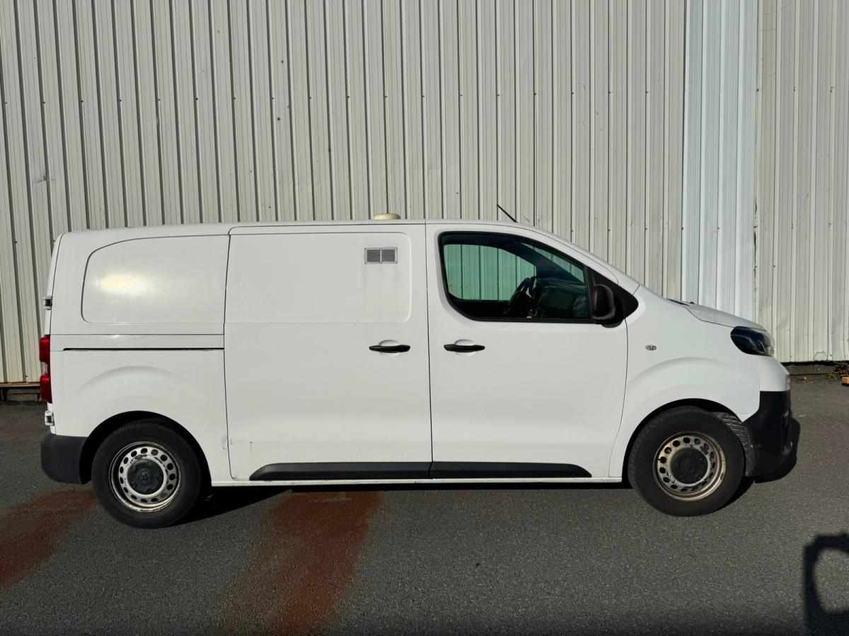 toyota-proace-1-6d-4d-l1-2017-diesel-1560cc