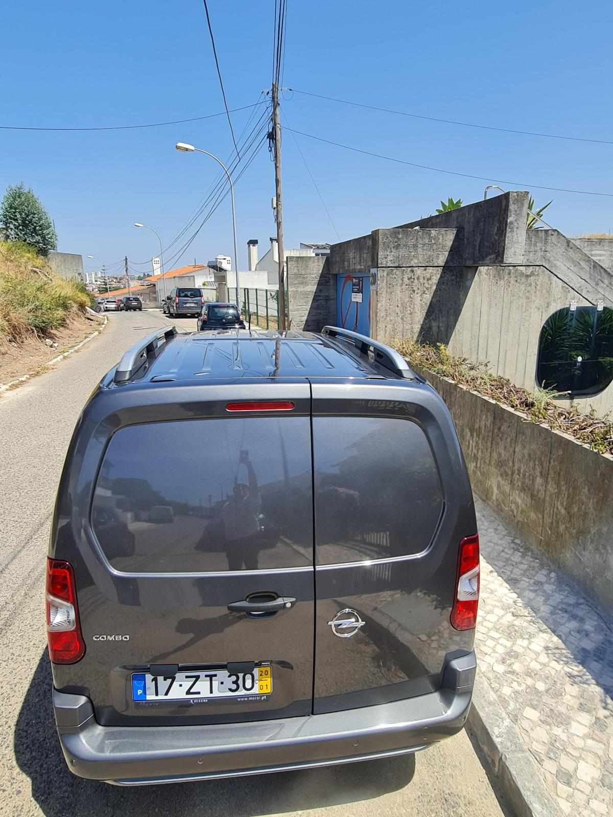 opel-combo-1-5-2020-diesel-1499cc