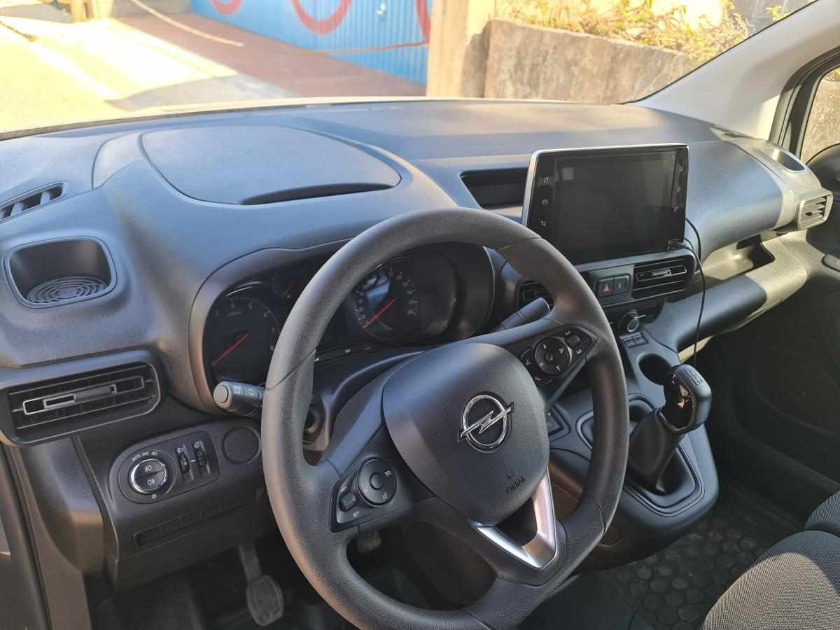 opel-combo-1-5-2020-diesel-1499cc