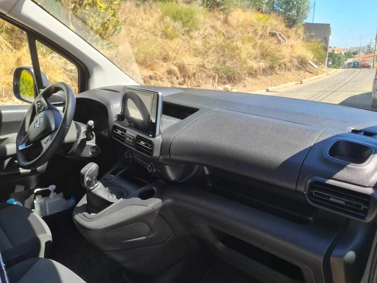 opel-combo-1-5-2020-diesel-1499cc