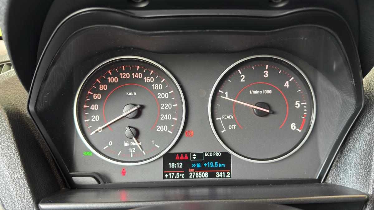bmw-serie-1-116d-2012-diesel-1598cc