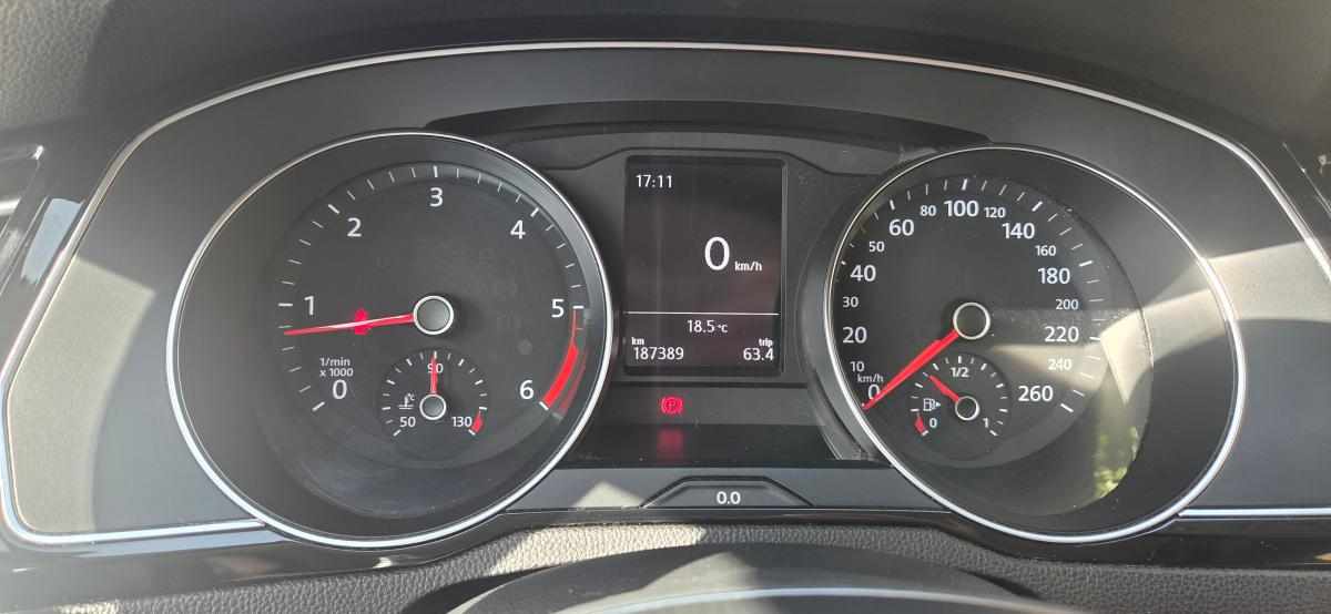 volkswagen-passat-2-0-tdi-bluemotion-2018-diesel-1968cc
