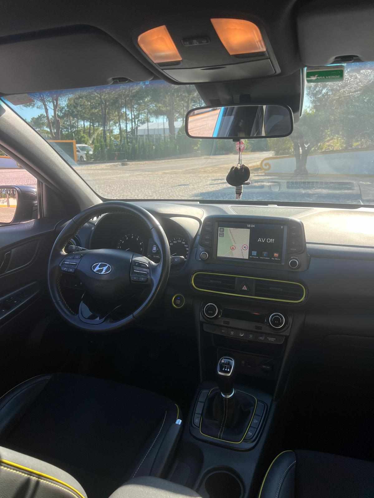 hyundai-kauai-1-0-t-gdi-blue-2018-gasolina-998cc