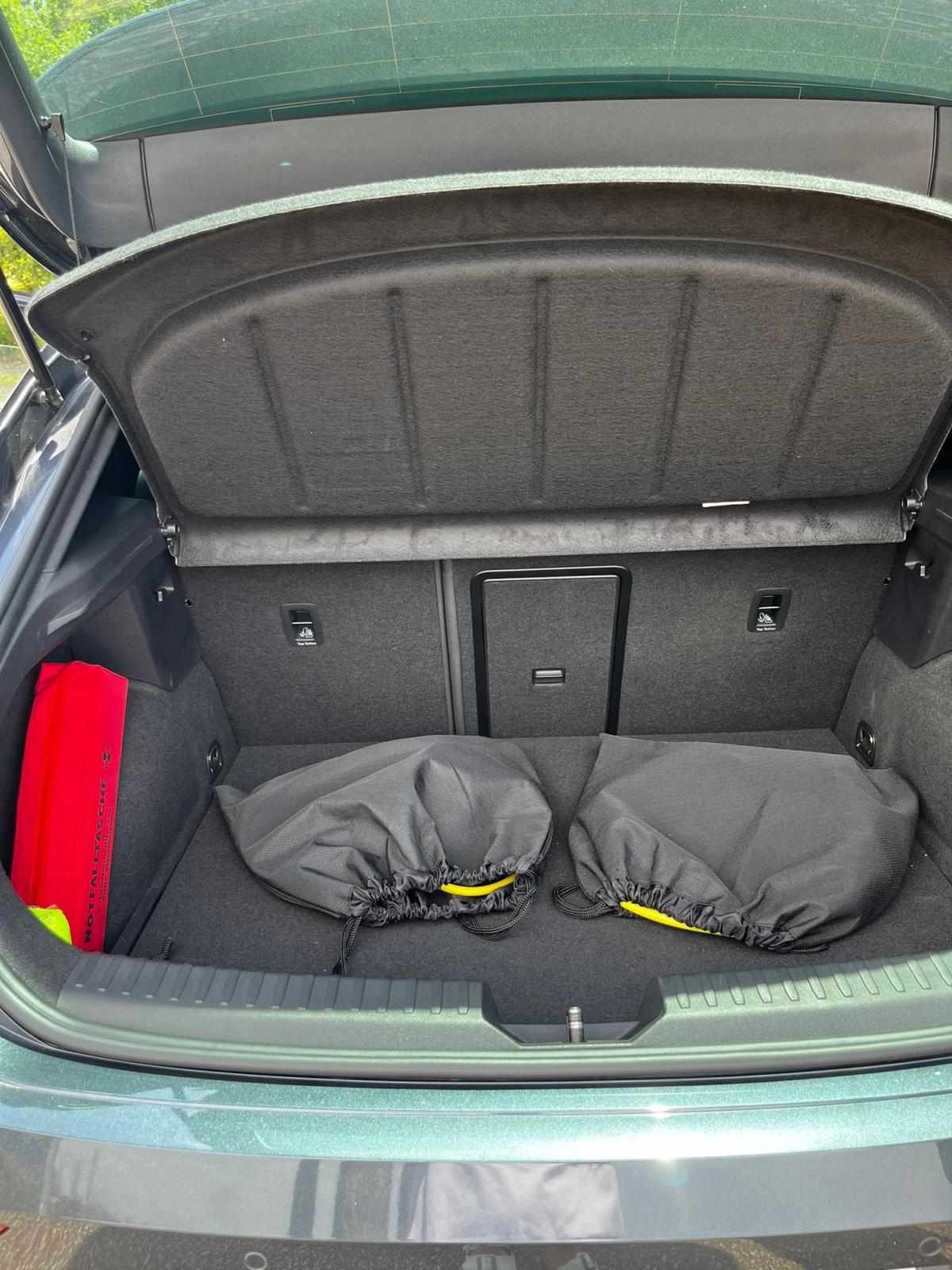 cupra-leon-1-geracao-2021-gasolina-1395cc