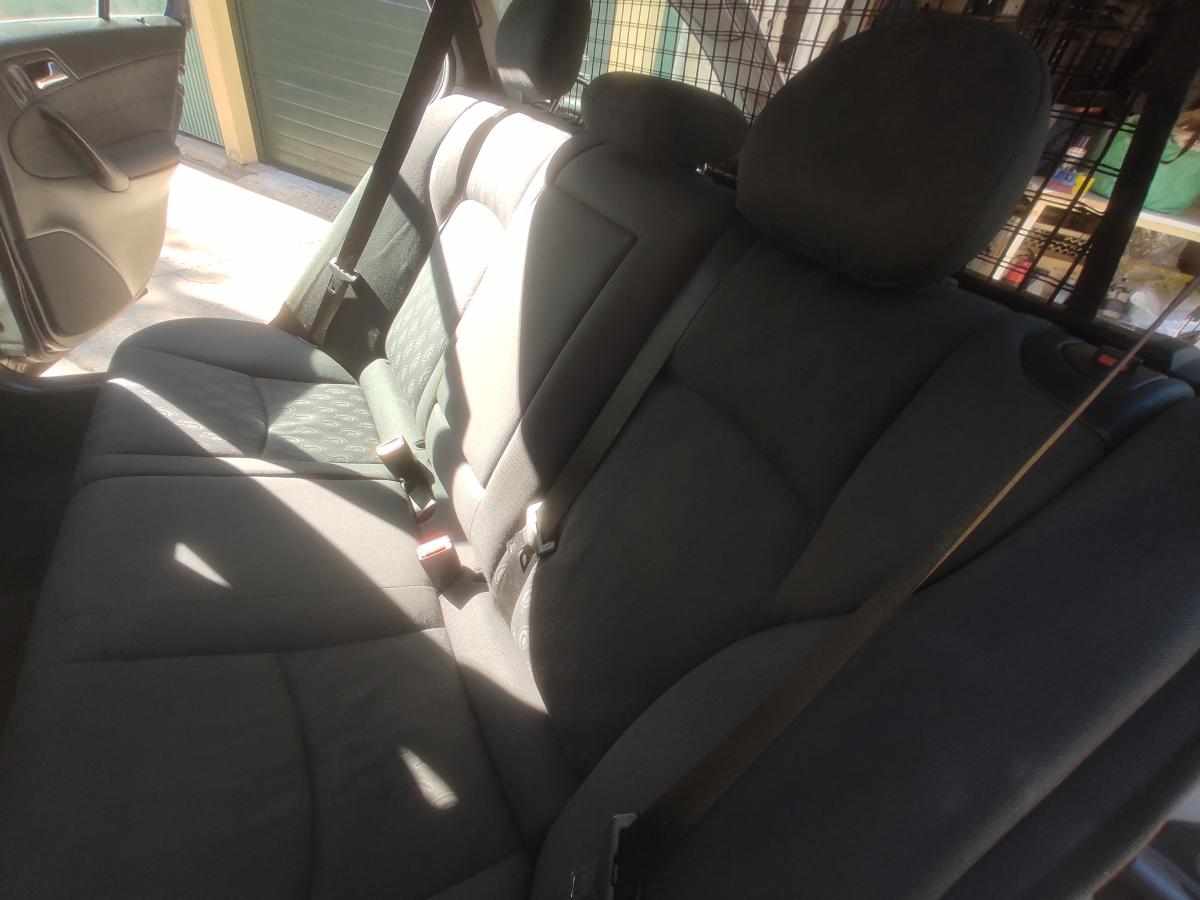 mercedes-benz-classe-c-c-200-cdi-2-1-2008-diesel-2148cc