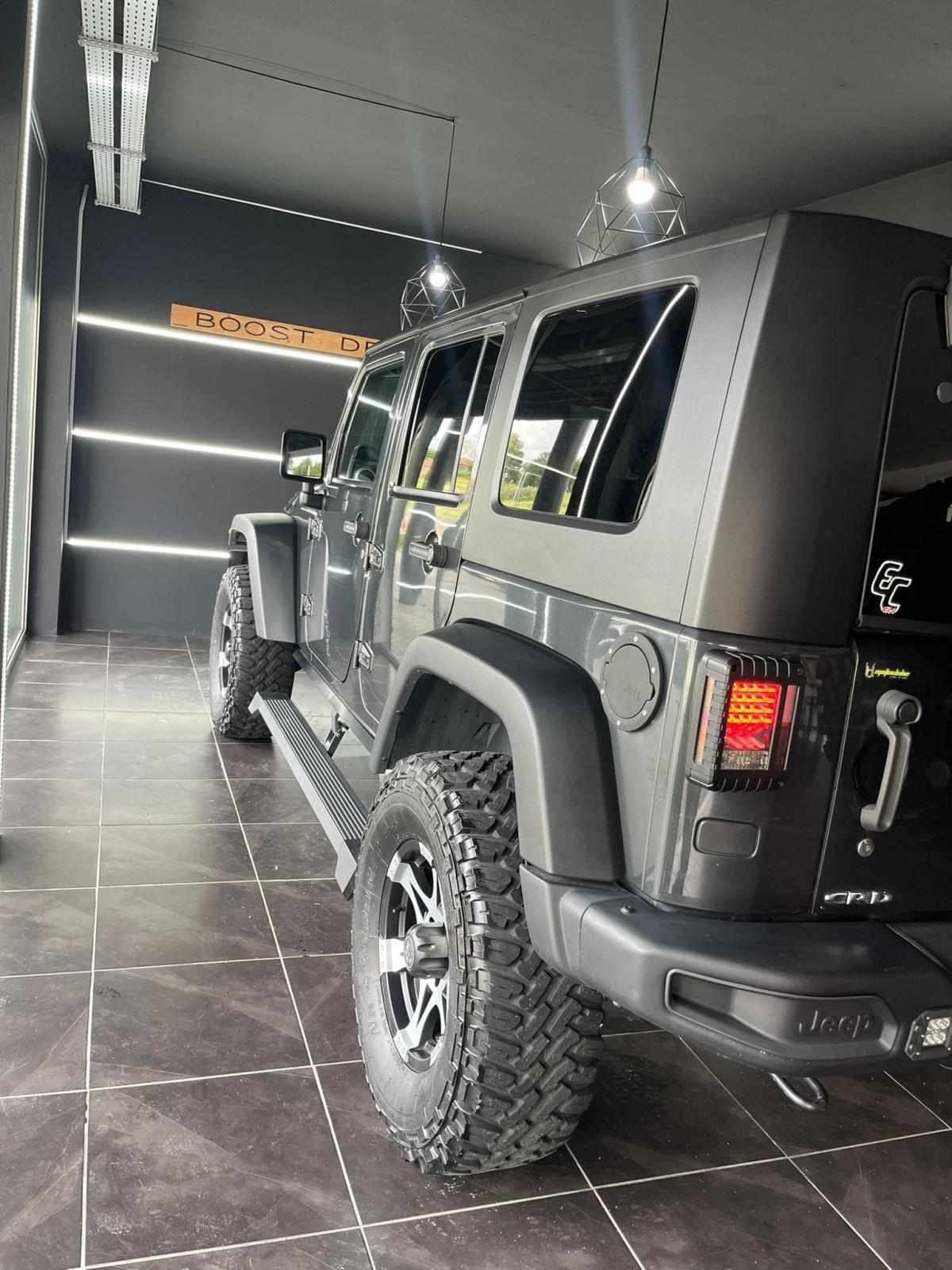 jeep-wrangler-2-8-4x4-2010-diesel-2777cc