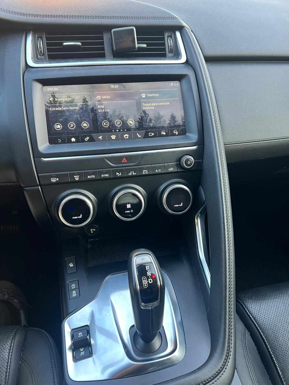 jaguar-e-pace-d180-2-0-awd-2018-diesel-1999cc