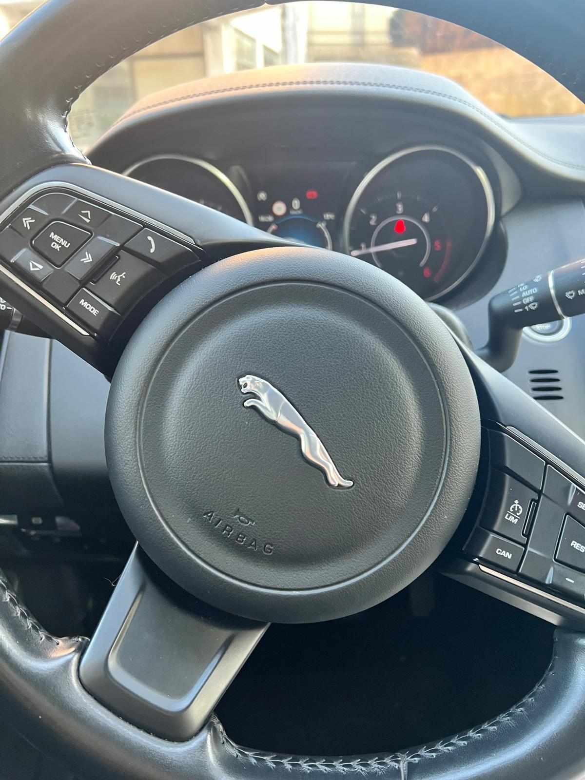 jaguar-e-pace-d180-2-0-awd-2018-diesel-1999cc