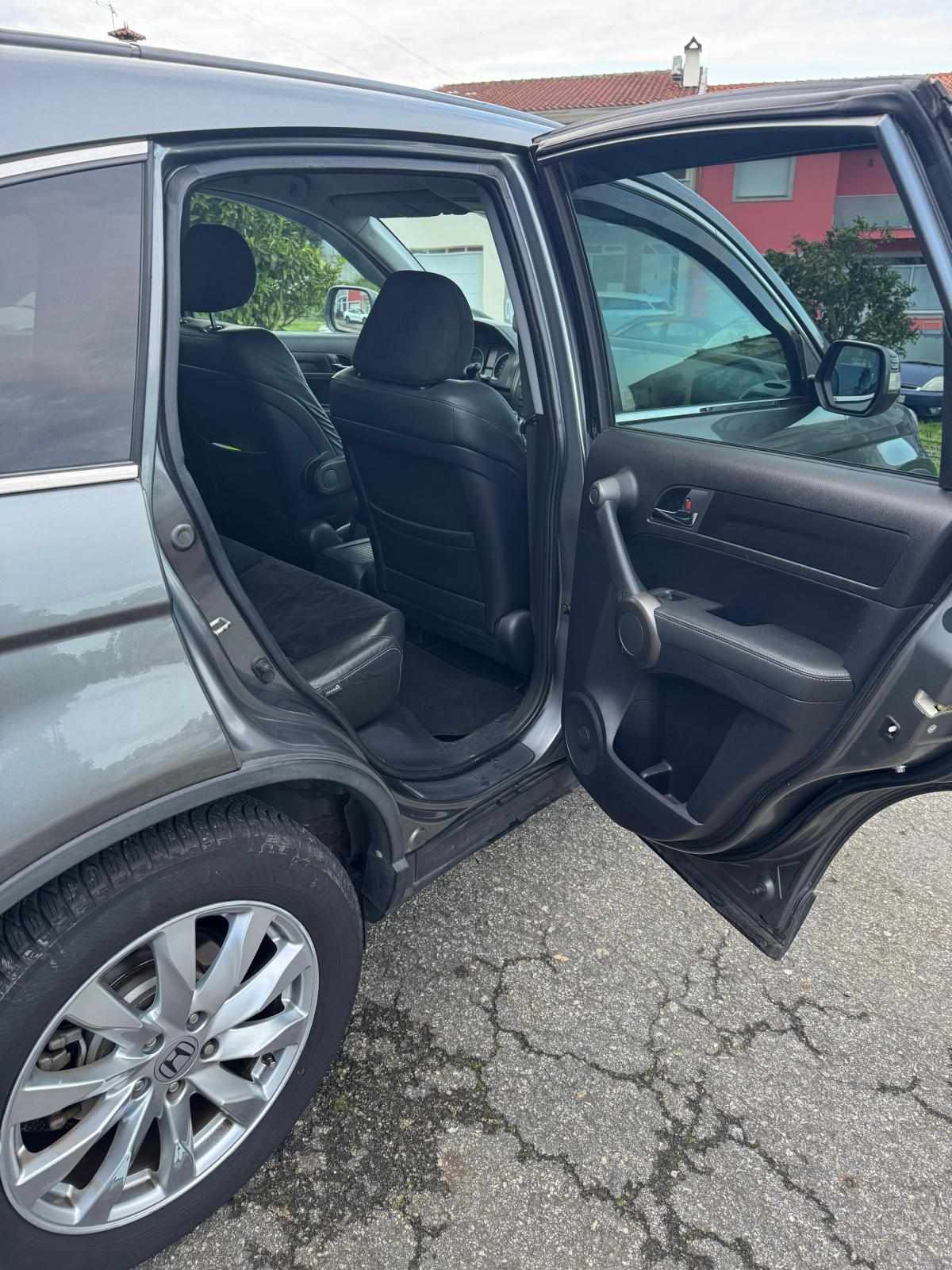 honda-cr-v-2-2-i-dtec-awd-2010-diesel-2199cc