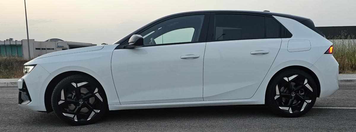 opel-astra-gse-1-6-phev-2023-gasolina-1598cc