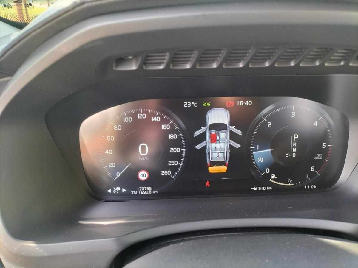 volvo-xc90-2-0-190cv-2019-diesel-1969cc