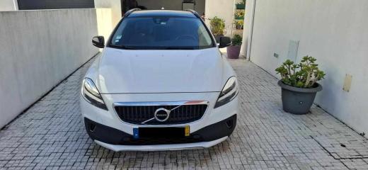 volvo-v40-d2-2017-diesel-1969cc