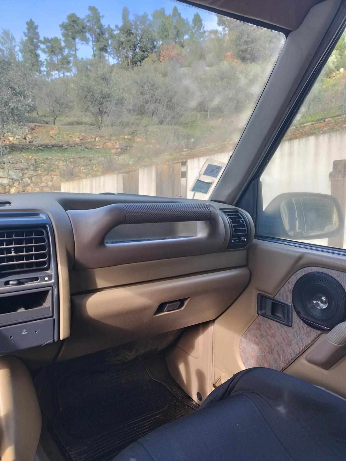 land-rover-discovery-2-5-tdi-4wd-1994-diesel-2495cc